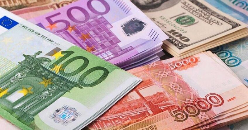 Евро, российский рубль и&nbsp;юань подорожали к&nbsp;сому. Курс валют на&nbsp;9&nbsp;июля 